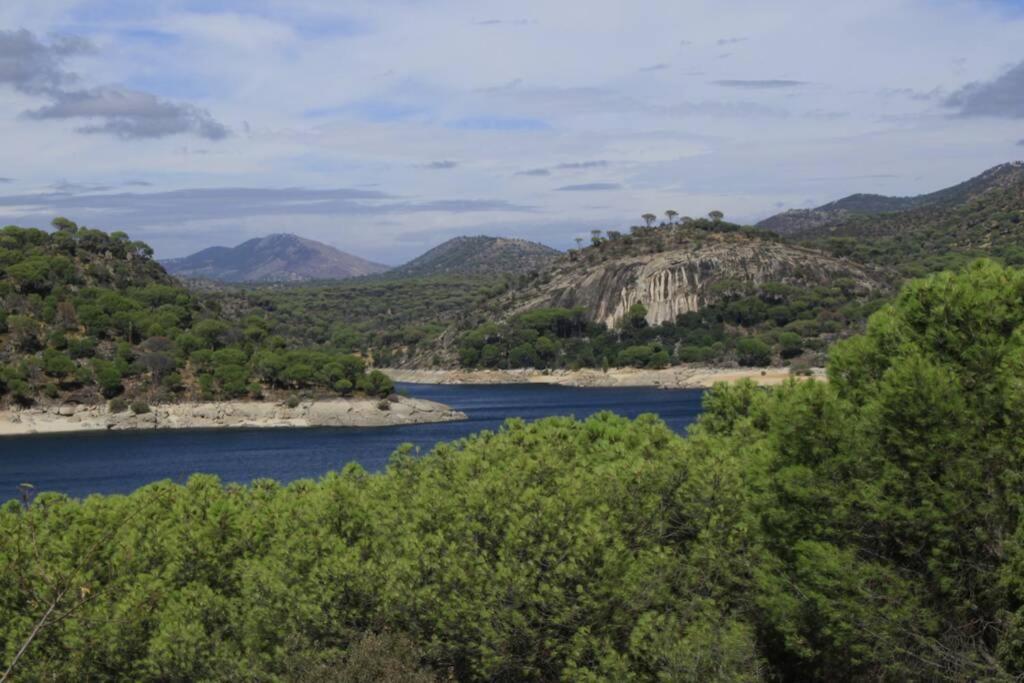 La Casita De Noe Con Vista Al Pantano De San Juan Villa San Martín de Valdeiglesias Dış mekan fotoğraf